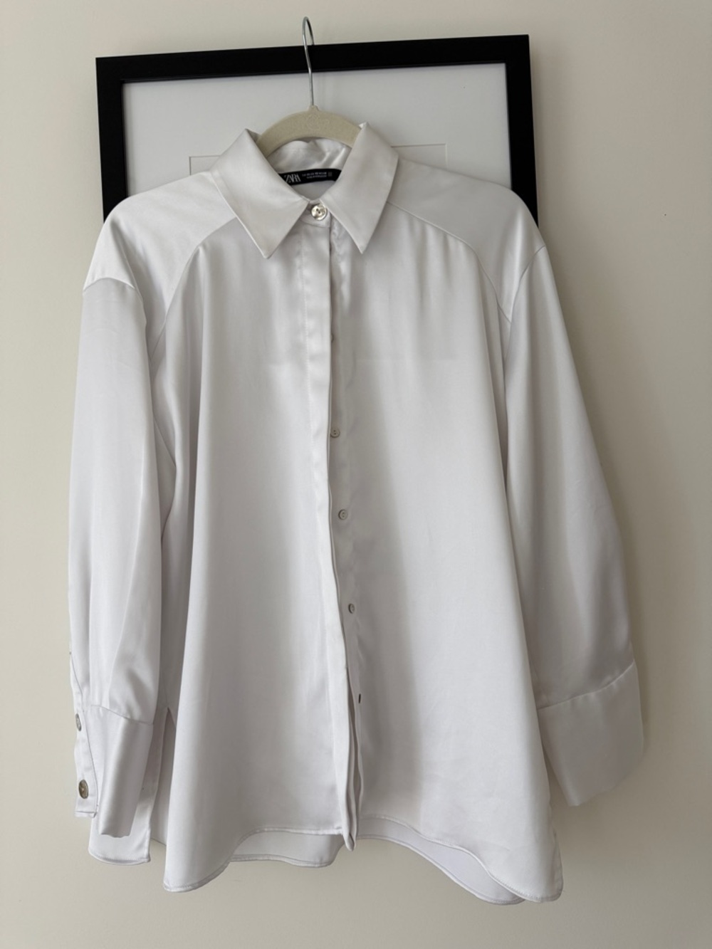 Zara White Women's Button-Up Blouse